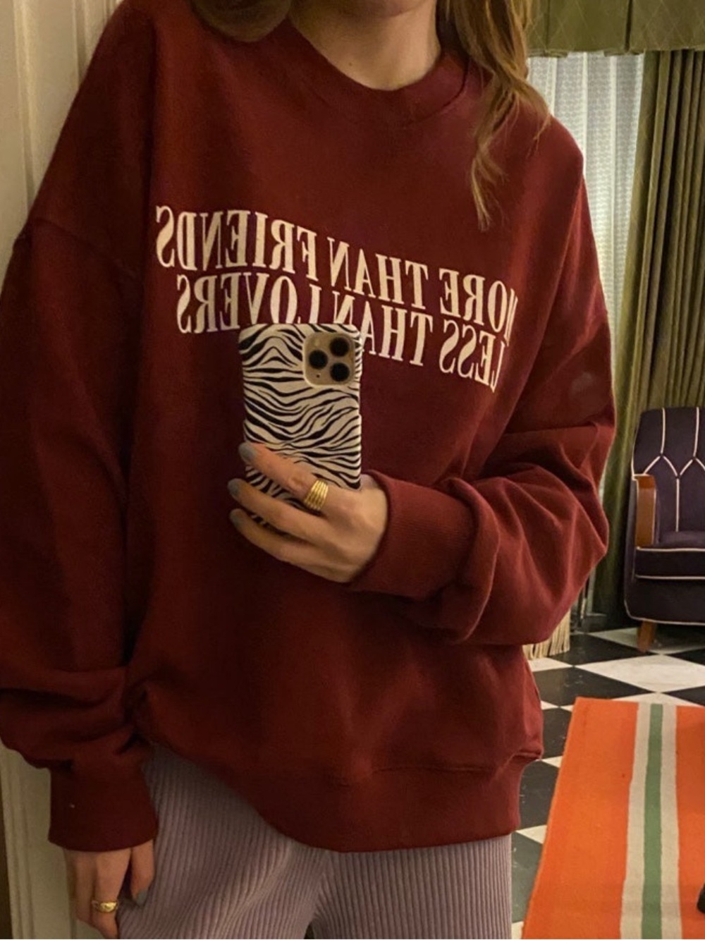 Korean Dark Red Graphic Crewneck Sweatshirt